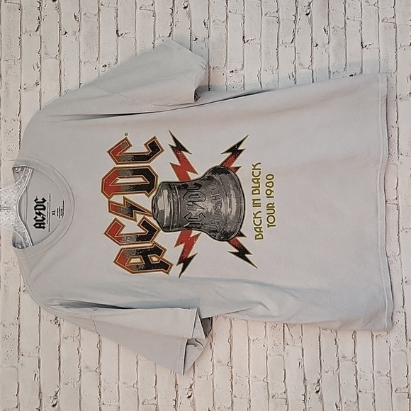 AC/DC Men's Back In Black Tour 1980 Logo Graphic Gray T-Shirt, Size XL - Picture 1 of 3
